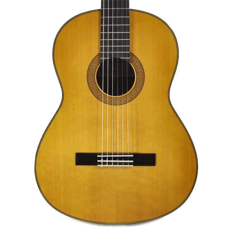 Yamaha CG142SH Solid Spruce Top Classical Guitar Natural image 2