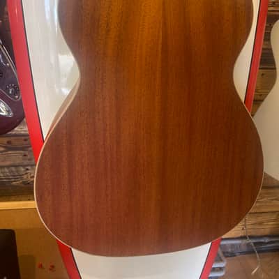 Larrivee OM-40 - Mahogany Legacy Series Acoustic Guitar - Inc Larrivee Hard Case image 8
