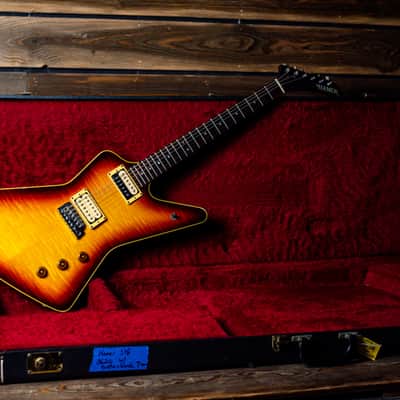 1982 Hamer Standard w/very rare sustain block tremolo. 4 digit serial and very clean image 11