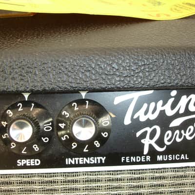 2005 Fender '65 Twin Reverb Custom 15 Reissue 85-Watt 1x15" Guitar Combo Amp image 13