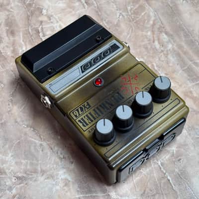 DOD Punkifier FX76 [NOS - New Old Stock, Complete with Box, Manual, Stickers etc] 1995 - 1997 Yellow & Black Matte Airbrush Finish image 12