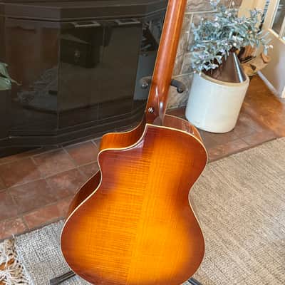 Breedlove C250/EFe Sunburst 2012 - Sunburst image 4