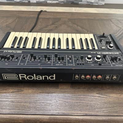 Vintage 1980 Roland Synthesizer 09 sh-09 analog monophonic synth keyboard image 6