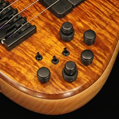 Kenneth Lawrence Instruments Custom Chambered Brase II 5st/34 (Premium Koa Top) image 5