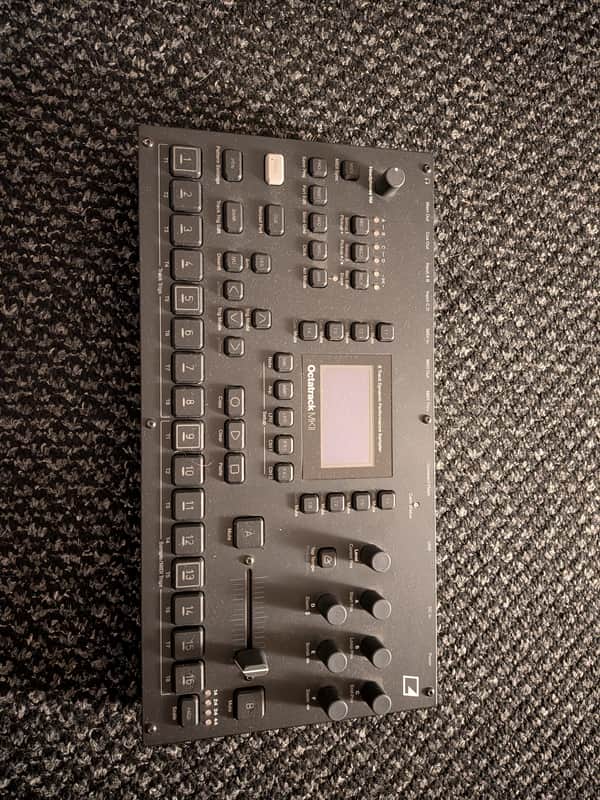 Elektron Octatrack MkII Anniversary Edition Dynamic 8-Track Performance Sampler 2020 - Black image 1