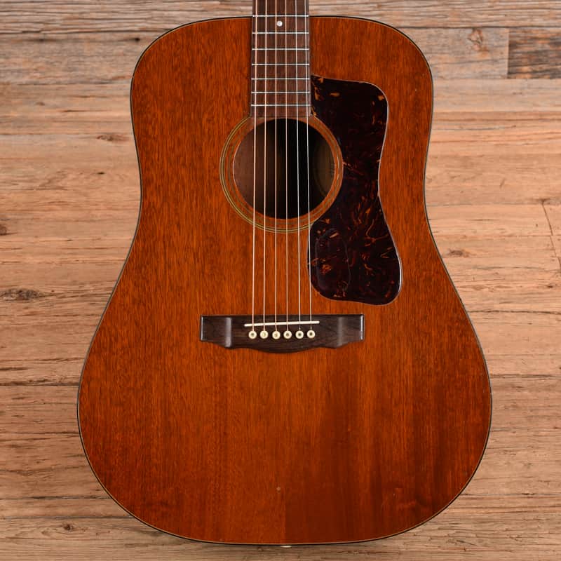 Guild D-25 Brown 1972 - Good