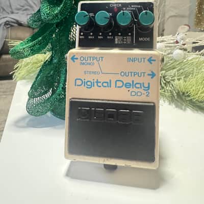 Boss DD-2 Digital Delay (Blue Label) 1983 - 1986 | Reverb