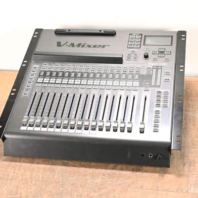 Roland M-200i 32-Channel Live Digital V-Mixer Console (NO POWER SUPPLY) CG01KPZ image 1