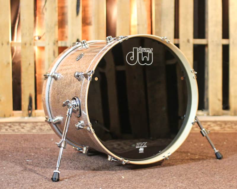DW Performance Bermuda Sparkle Bass Drum - 16x20 image 1
