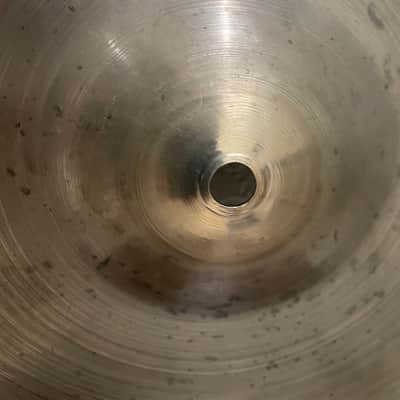 Zildjian 14" hi hat top cymbal vintage image 3