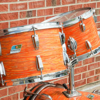 Vintage 70's Ludwig Mod Orange Hollywood Kit, 3ply Shells, B/O Badge image 4