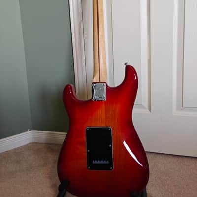 Fender Player Stratocaster HSS Plus Top image 3