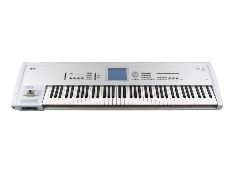 Korg Triton Pro X 88-Key 62-Voice Polyphonic Workstation (1999