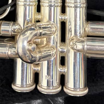 Bach Stradivarius Trumpet Model 37, Silver Finish image 7