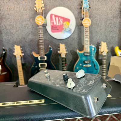 Luxury Tone FX BLACK BENDER CUSTOM BIG FUZZ VINTAGE MACHINE 2026 image 11