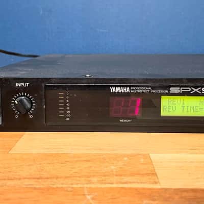 Yamaha SPX900 Professional Multi-Effect Processor - Black image 2