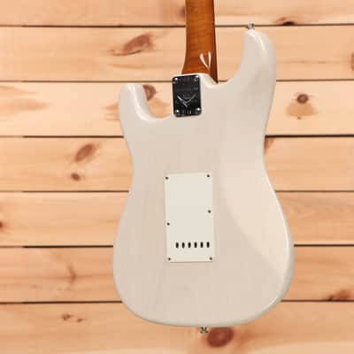 Fender Custom Shop Limited Roasted Pine Closet Classic Stratocaster - White Blonde-CZ567814 image 8