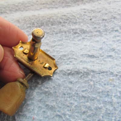 1950's Gold Kluson No Line Tuning Machine Bass & Treble Side Need Buttons Fits J-185 ES-345 & More Kluson Single Line Tuners With Original Buttons Genuine Vintage Part image 2