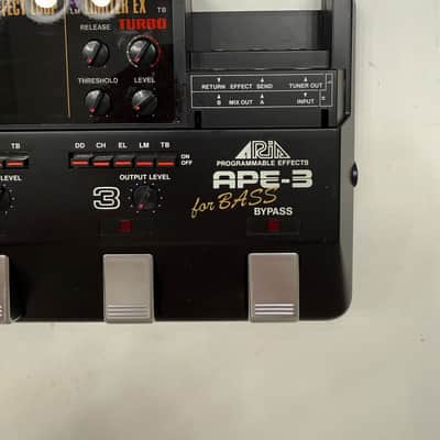 Aria APE-3 Bass Chorus Delay Limiter Rare Guitar Multi Effects Pedal MIJ Japan image 3
