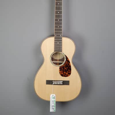 Larrivee P-09 Natural w/ Indian Rosewood back and sides image 1