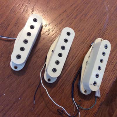 DiMarzio Fender Stratocaster pickup set 1980s vintage HSS stacked humbucker image 2