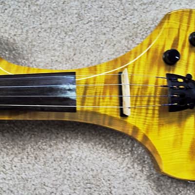 Goldsun Electric Violin Flamed Maple Zeta Copy image 1