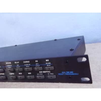 Alesis Midiverb III 16-Bit Digital Effects image 5