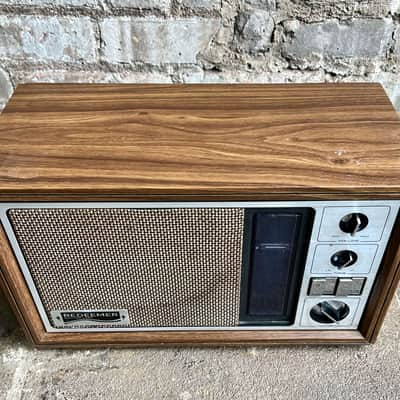 Redeemer Electric Labs Radio Guitar Amp image 2