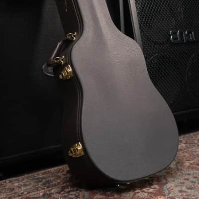 Taylor Legacy 810e Dreadnought Acoustic/Electric Guitar with Hardshell Case - Demo image 13