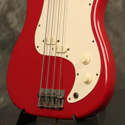 1983 Fender Bullet Bass Deluxe B-34 long scale Red image 7