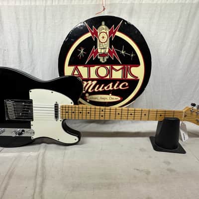 Fender USA Telecaster Standard Guitar with Case 1999 - Black / Maple neck image 2