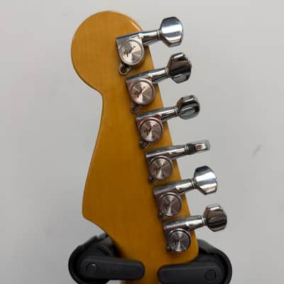 Vintage Squier Strat Stratocaster Electric Guitar Made in Korea For Parts or Repair 1987 image 18