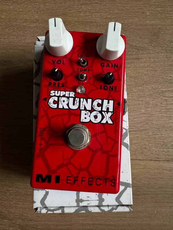MI Audio Super Crunch Box V2 2010s - Red Bild 1