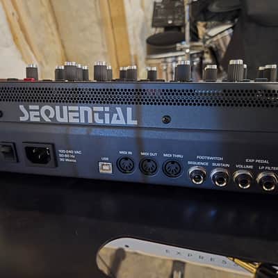 Sequential Prophet-6 Desktop 6-Voice Polyphonic Synthesizer 2018 - 2020 - Black with Wood Sides image 12