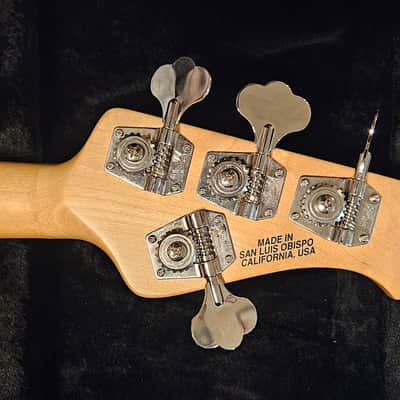 Ernie Ball Music Man StingRay 4 H with Maple Fretboard 1991- 1998 -  Black image 5
