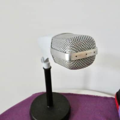 Sennheiser MD 421-U Cardioid Dynamic Microphone image 6