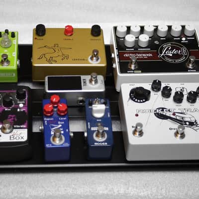 Caline CB-106 Pedalboard and Train Mid Sized Heavy Duty Case with Padding image 2