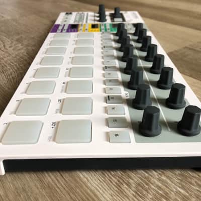Arturia BeatStep Pro w/ Original Box & All Accessories (Read) image 12
