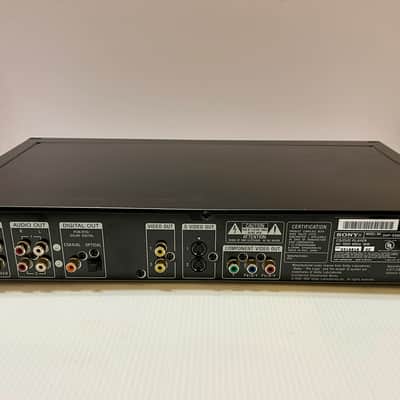 Sony DVP-S560D CD/VideoCD/DVD Player 2000 - Black image 9