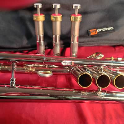 Conn Constellation 38B Trumpet 1970 ELKHARDT INDIANA BUILD image 3