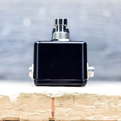 ISP Technologies DECI-MATE G Micro Decimator Noise Reduction Effect Pedal image 5