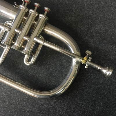 Conn 25A Switzerland Flugelhorn w/ Case and Mouthpiece image 3