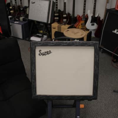 Supro 1932R Royale 50-Watt 1x12" Guitar Combo 2021 - Present - Black Scandia image 2