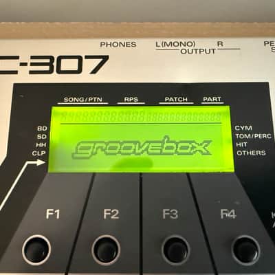 Roland MC-307 Groovebox 2000s - Silver and Black image 9