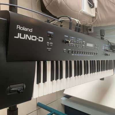 Roland Juno D 61-Key Synthesizer 2004 - 2007 - Black