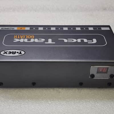 T-Rex Fuel Tank Goliath (450mA 5x (9V or 12V)+1x 18V+12VAC) toroidal transformer pedal power supply image 4