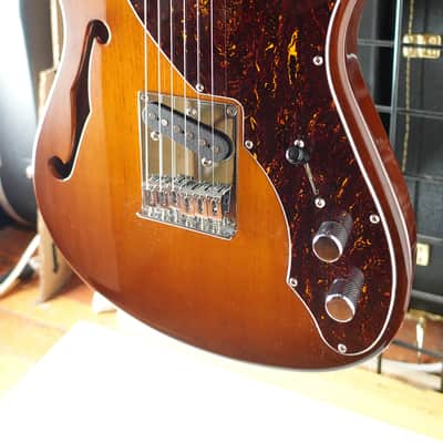 Tagima T-920 2021 - Honey Burst image 4