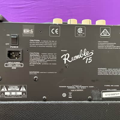 Fender Rumble 15 V3 15-Watt 1x8" Bass Combo 2015 - Present - Black image 2