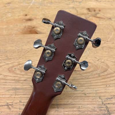 Martin 00-15 Grand Concert Mahogany Acoustic Guitar image 10