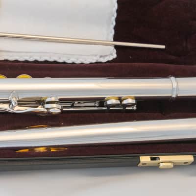 Yamaha YFL-371 Allegro Intermediate Flute *Silver Headjoint *Low-B *Split-E *Made in Japan *Cleaned & Serviced image 6